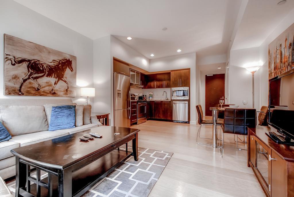 Global Luxury Suites At Kenmore Square Boston Bagian luar foto