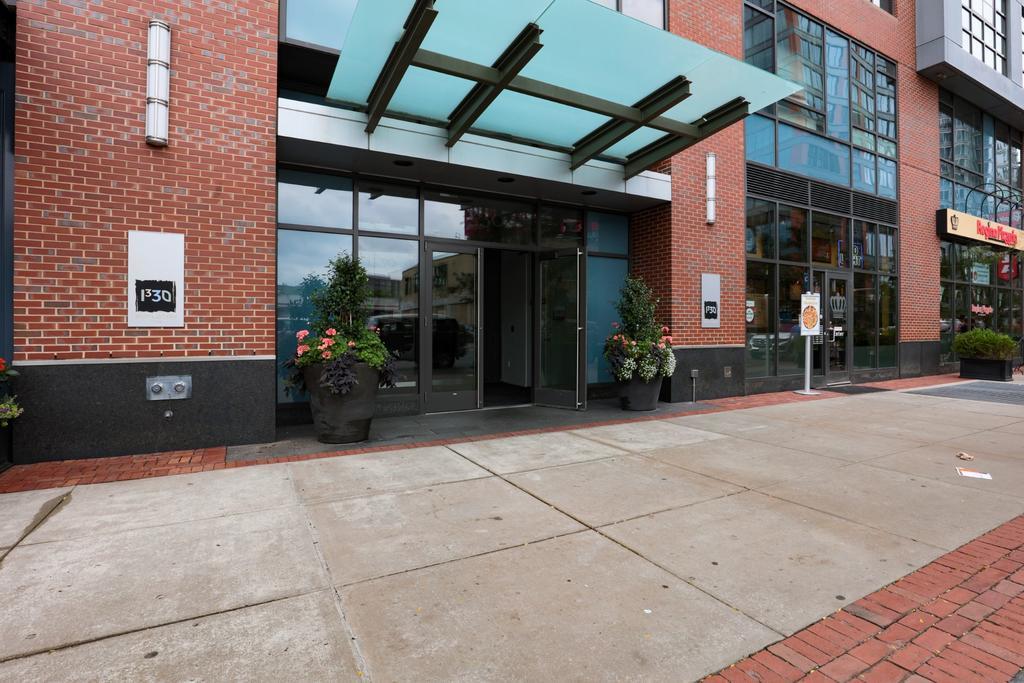 Global Luxury Suites At Kenmore Square Boston Bagian luar foto