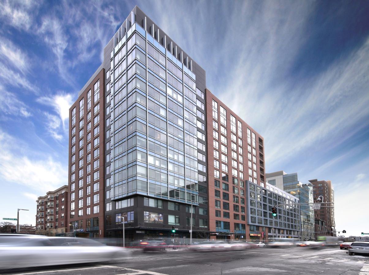 Global Luxury Suites At Kenmore Square Boston Bagian luar foto