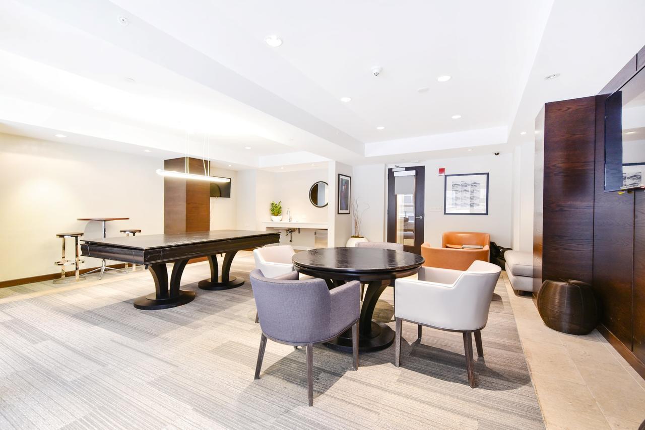 Global Luxury Suites At Kenmore Square Boston Bagian luar foto