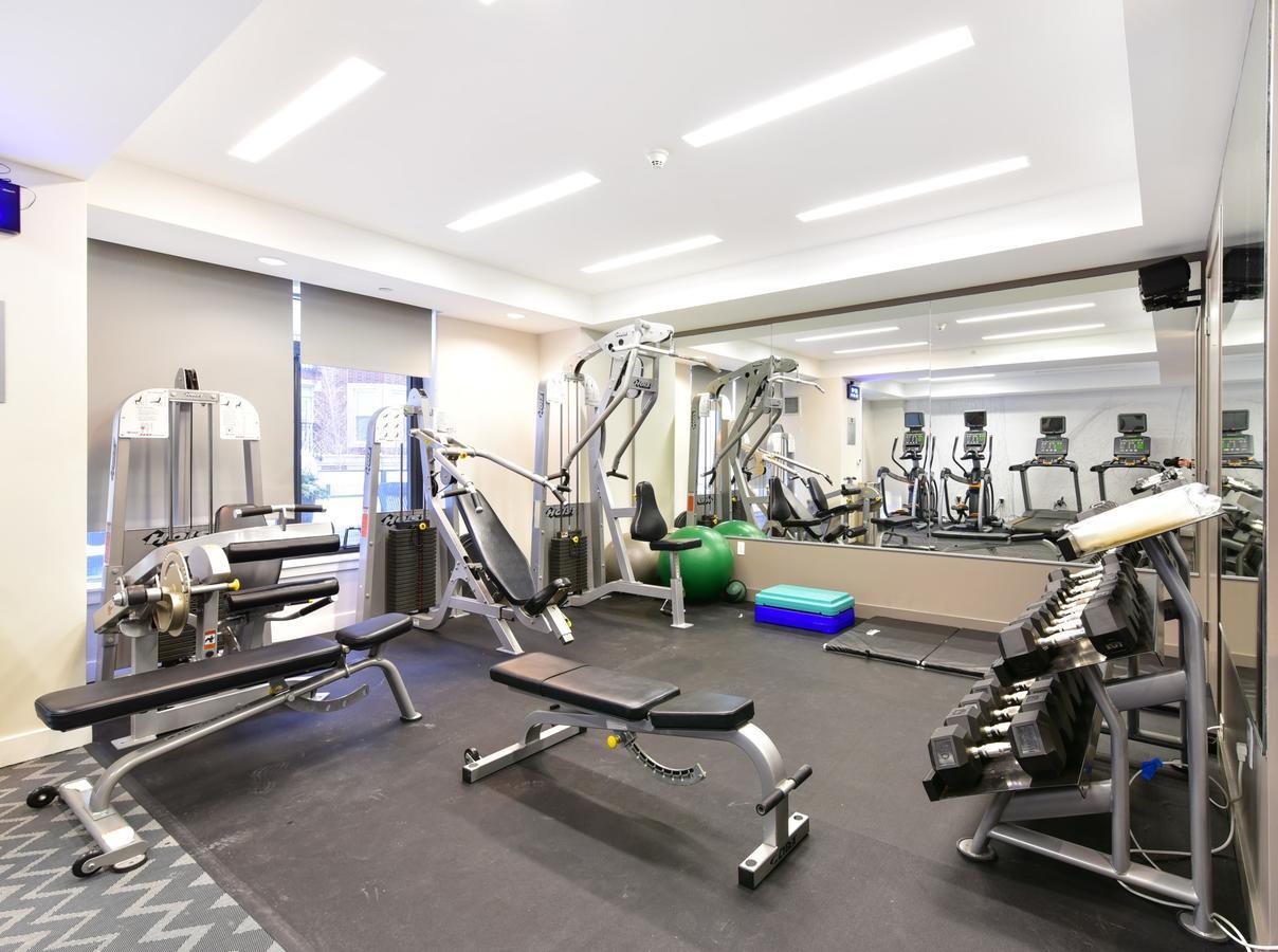 Global Luxury Suites At Kenmore Square Boston Bagian luar foto