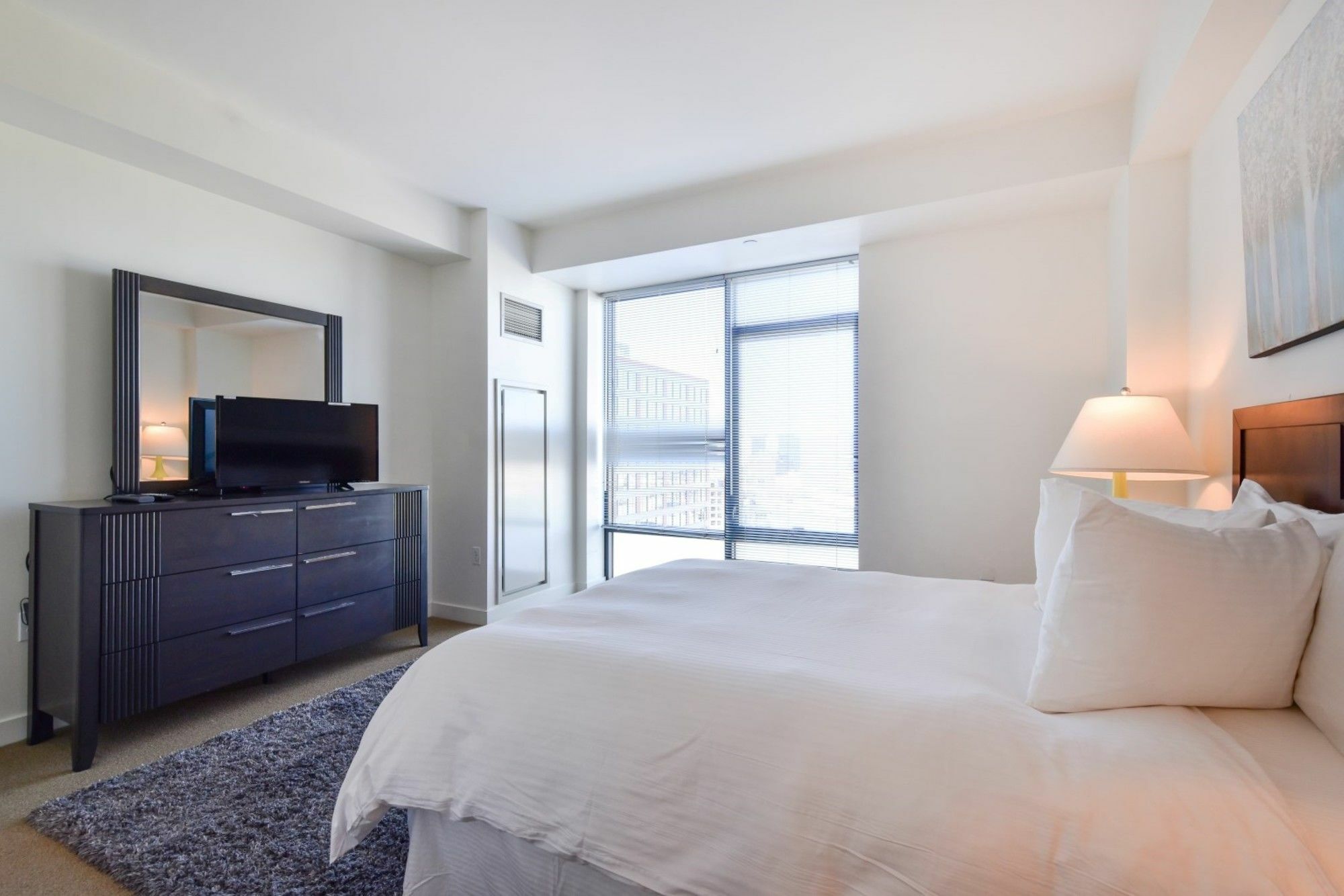 Global Luxury Suites At Kenmore Square Boston Bagian luar foto
