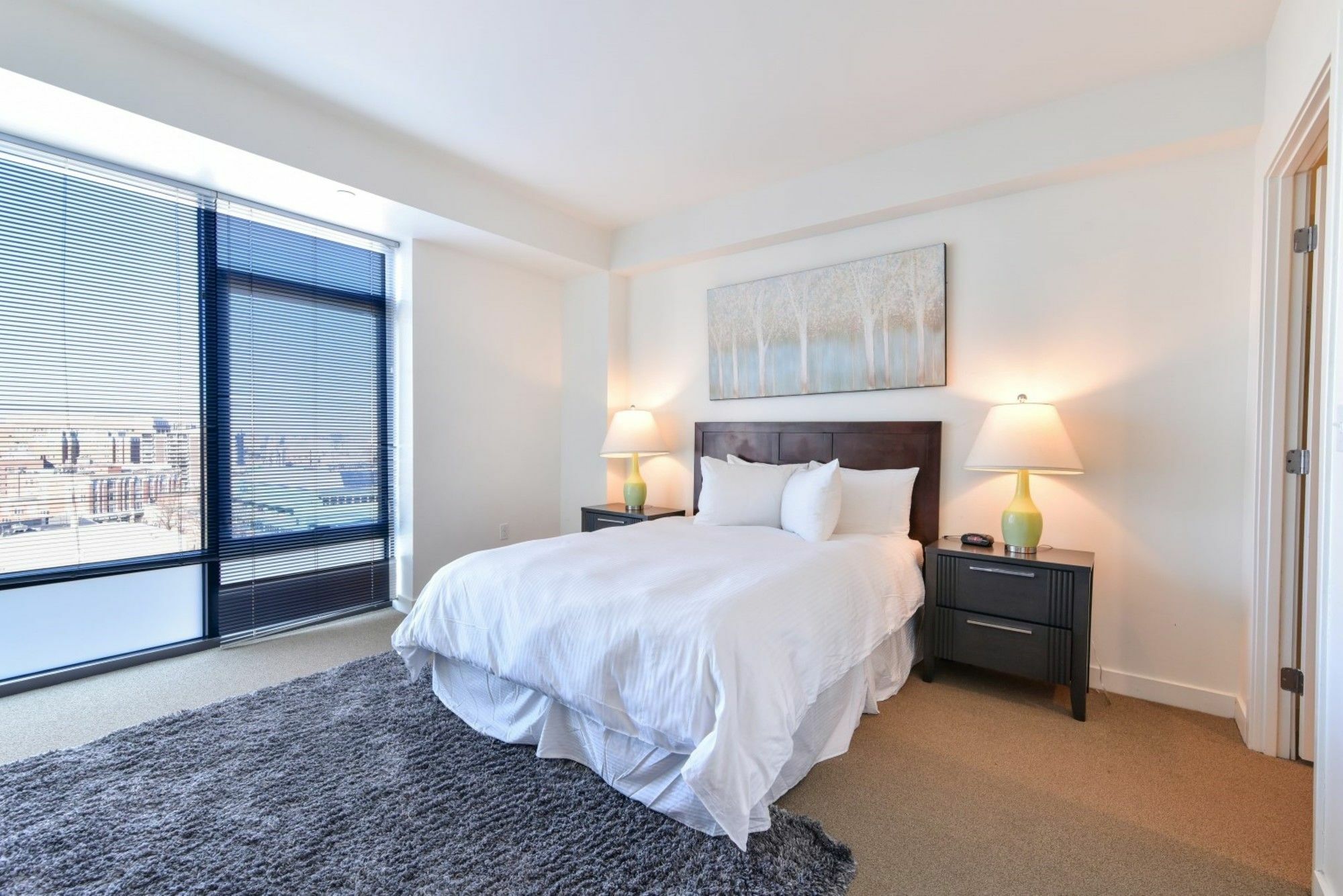 Global Luxury Suites At Kenmore Square Boston Bagian luar foto